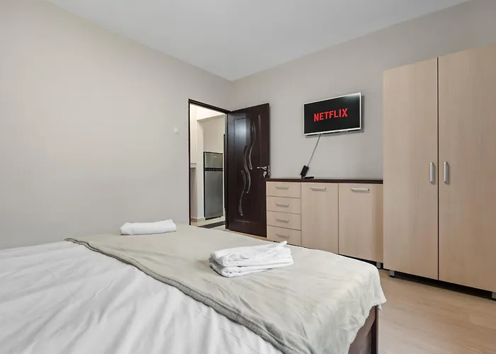 דירה Bright Minimalist 1-bedroom In בוקרשט