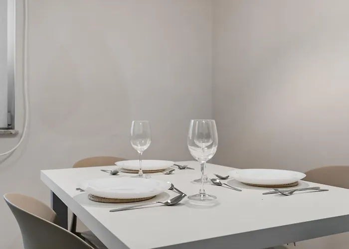 דירה Bright Minimalist 1-bedroom In