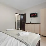 아파트 Bright Minimalist 1-bedroom In 부쿠레슈티