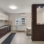 아파트 Bright Minimalist 1-bedroom In 부쿠레슈티