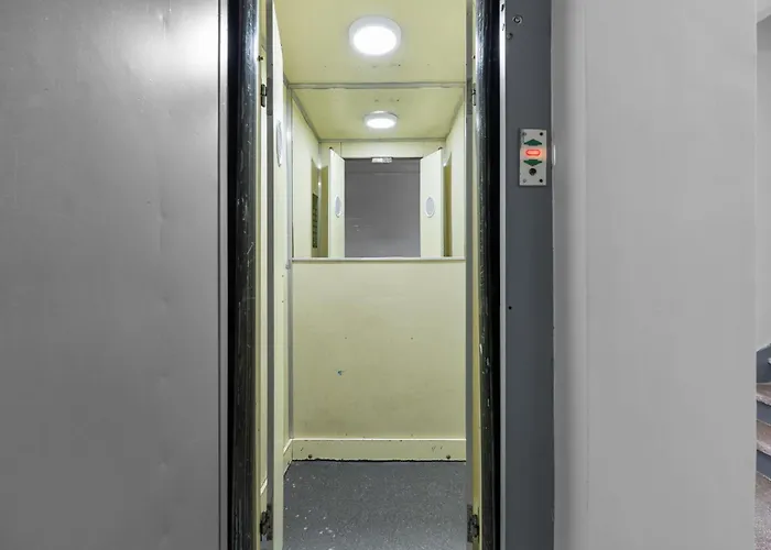 Bright Minimalist 1-bedroom In Apartment Bucharest